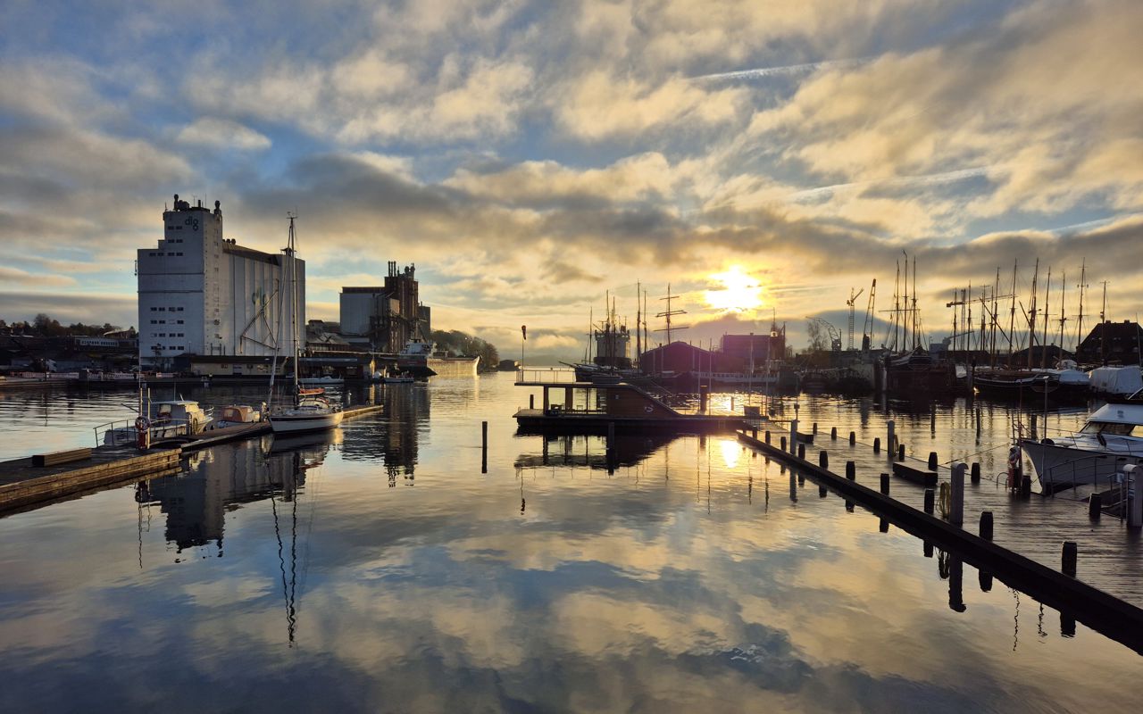 Efterårsmorgen over Svendborg Havn